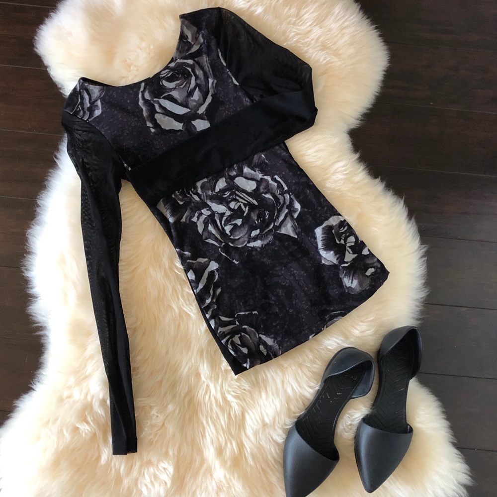 MEXX sheer long sleeve top